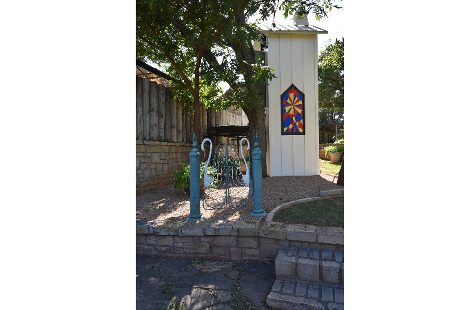 "New Swan Gate Garden...See More Below!"
