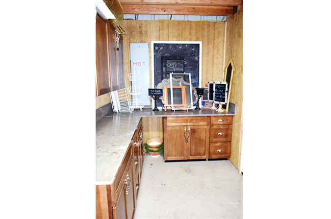 "Lots Of Floor & Counter Space For Your Items"